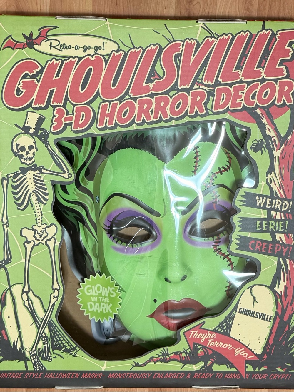 Ghoulsville 3-D Horror Decor Green Glow Mask SOLD OUT 19” TOXIC BRIDE